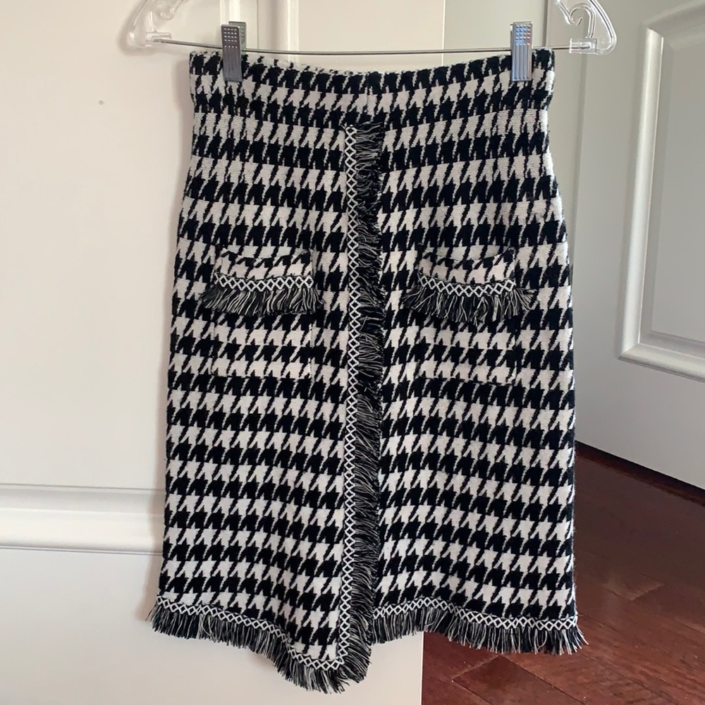SHEIN houndstooth skirt